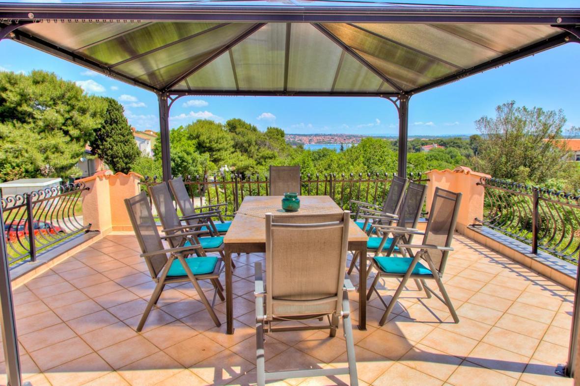 Villa Dolce Vita **** Premantura Εξωτερικό φωτογραφία
